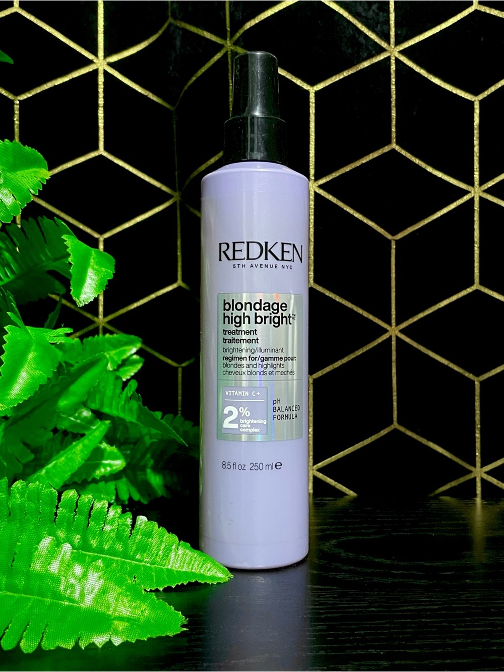 Redken Blondage High Bright Treatment Spray - Lavender